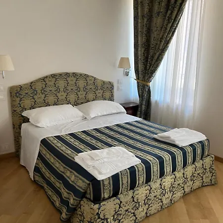 Domus Stella Maris - Casa Per Ferie * Ανκόνα