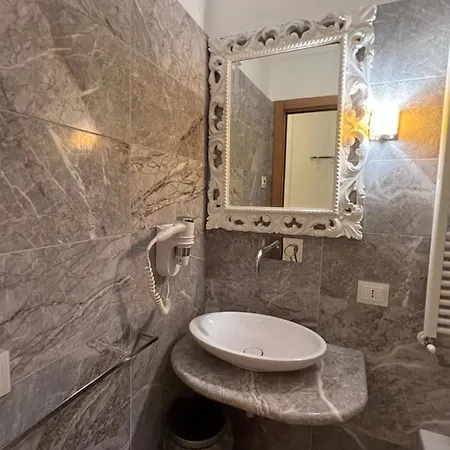 Domus Stella Maris - Casa Per Ferie Ancona