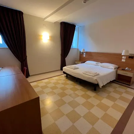 Hotel Domus Stella Maris - Casa Per Ferie Ancona