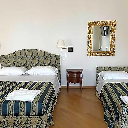 Domus Stella Maris - Casa Per Ferie Hotel *